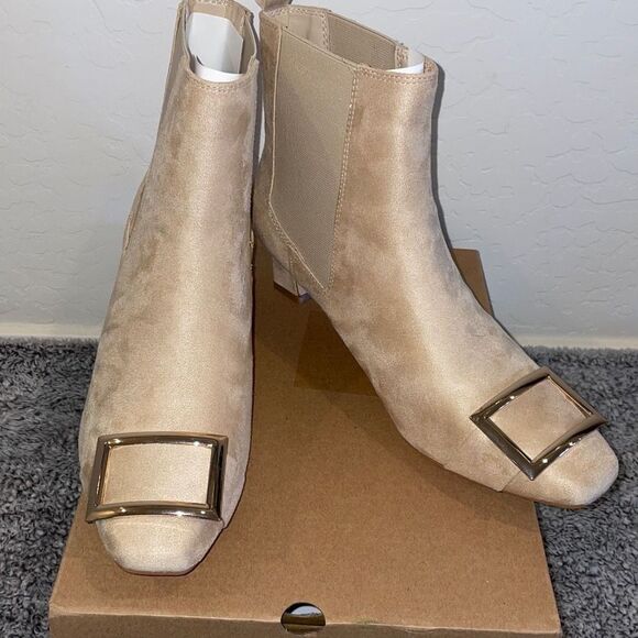 CoutGo Womens Chealsea Square Chunky Heel Booties Slip On Beige Size 5 - Picture 2 of 8